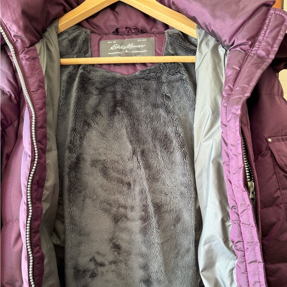 Eddie Bauer Sun Valley Down Parka in excellent pre-worn condition. Super Warm! - Picture 4 of 9